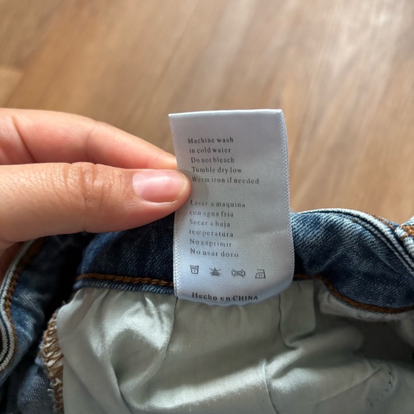 KanCan Denim Distressed Cuffed Women's Micro Shorts W26 - Picture 6 of 7